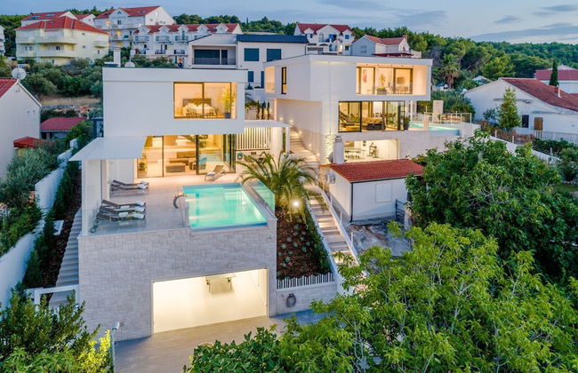 Luxury Villa Luna with Swimming Pool - Foto 34