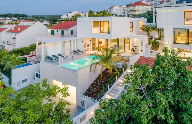 Luxury Villa Luna with Swimming Pool - Foto 31