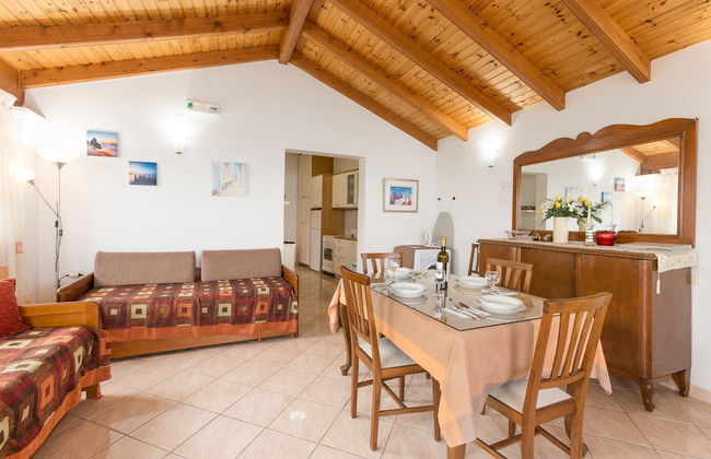 Georgia Walk to Beach Sea Views A C Wifi Car Not Required - 293 - Foto 3