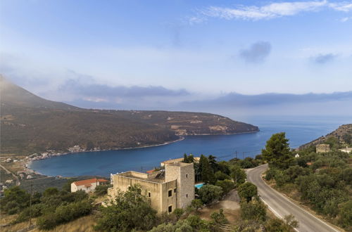 Photo 19 - Luxurious Mani Peninsula Traditional Tower