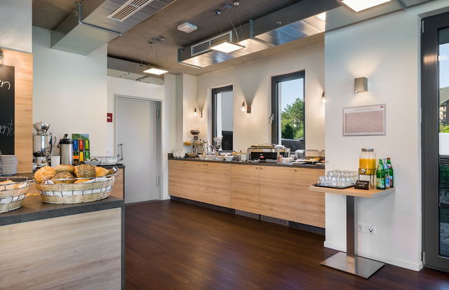 Signature East Hotel Apartment - Foto 42