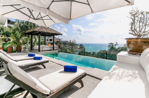 Photo 1 - 4-BR Seaview Villa at Surin Beach