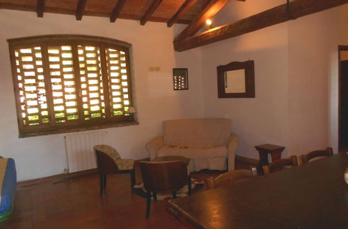 Foto 2 - 3 Rooms Flat in a Green Tuscany Valley