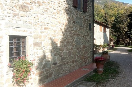 Foto 12 - 3 Rooms Flat in a Green Tuscany Valley