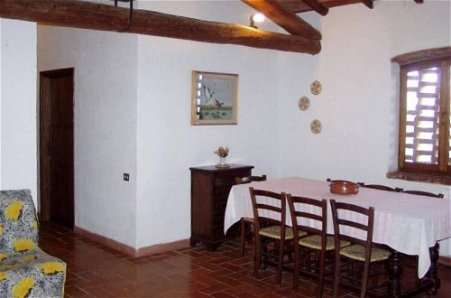 Photo 3 - 3 Rooms Flat in a Green Tuscany Valley