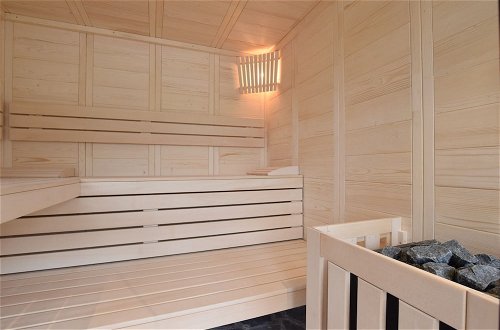 Photo 24 - Cozy Holiday Home in Vielsalm With Sauna