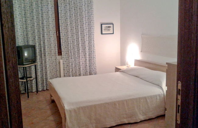 Three-room Apartment With Parking - Foto 3