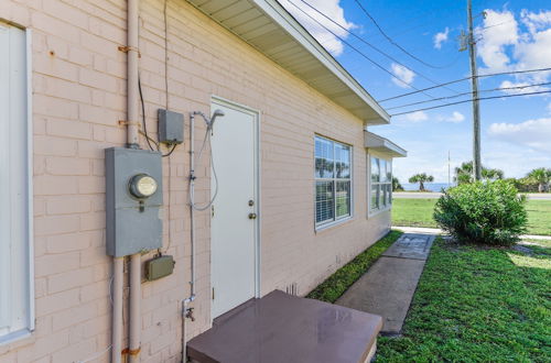 Photo 45 - Coral Cottage by Book That Condo