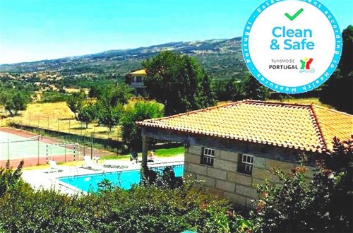 Photo 17 - Beautiful 10-bed Cottage in Celorico With Pool