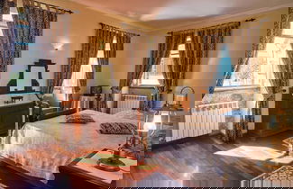 Photo 3 - Spacious Celorico Getaway- Sleeps 12-14 W/pool
