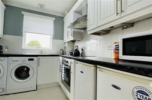 Foto 7 - Modern 2 bed Apartment Near City Centre