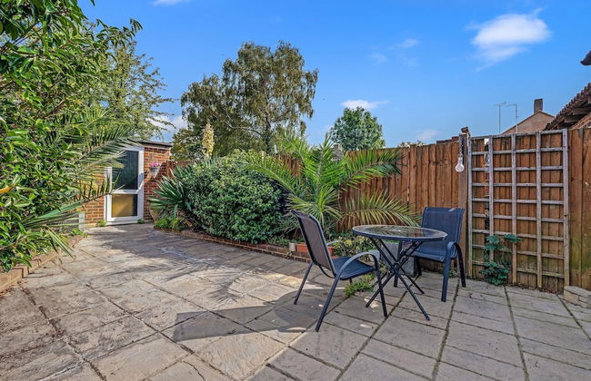 Heathrow Living St Annes Svcs Hse 5 BDRM - Foto 14