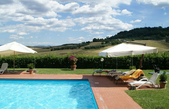 Serene Apartment in Orciatico - Foto 15