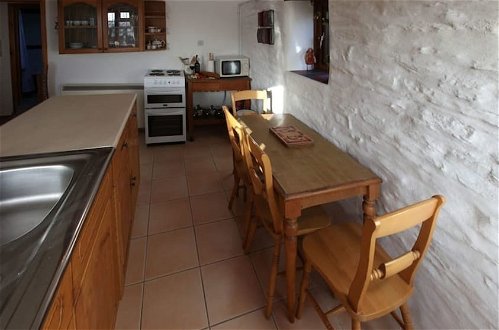 Photo 3 - Inviting 2-bed Cottage in Newcastle Emlyn