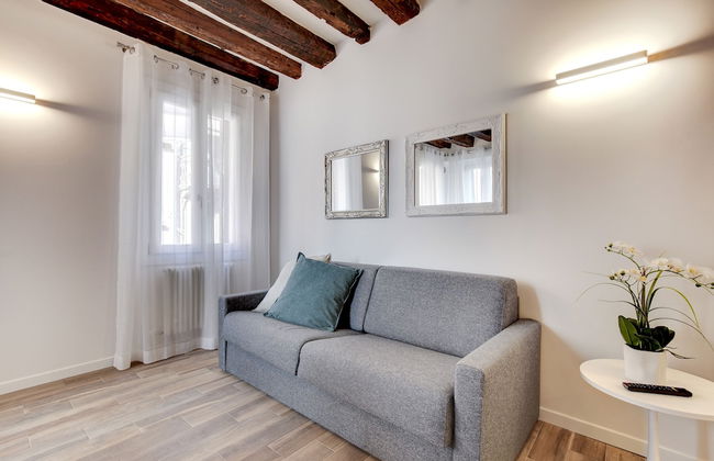 Laguna Apartments Near Giardini Biennale - Photo 25