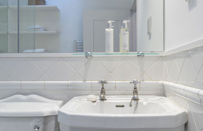 JOIVY Stunning 3BR house near Regents Park& Baker Street - Foto 25