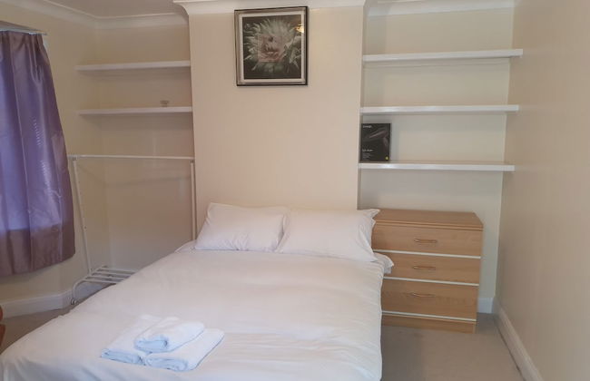 Elegant 3 Bed house walk Wembley stadium - Foto 15