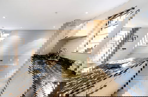 Foto 10 - Luxury and Modern Bayswater Apartment