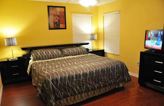 Lake Berkley - 7 Bed 5 Baths Villa - Foto 3