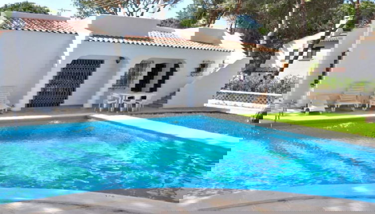 Foto 1 - Lovely and Cozy Golf Villa near Vilamoura Marina