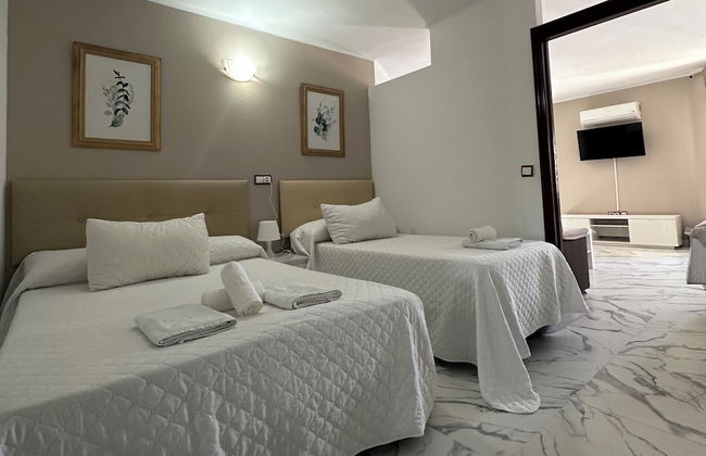 Hotel Avenida - Foto 18