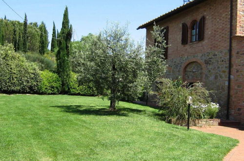 Foto 35 - Country House in Chianti With Pool ID 33