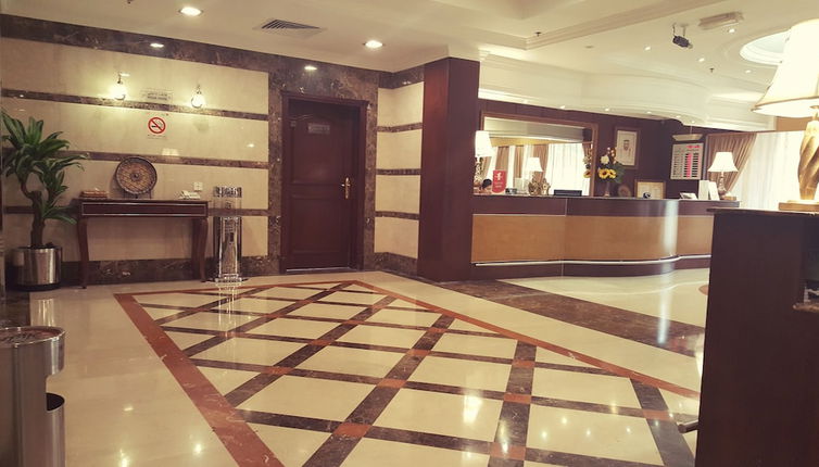 Photo 1 - Al Manar Hotel Apartments