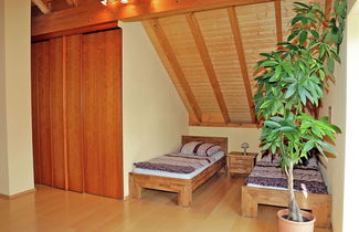 Photo 3 - Comfortable Holiday Home in Quiet, Wooded Area