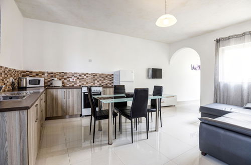 Photo 6 - Dolphin Court Gozo