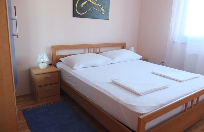 Peaceful House Only 900m From the sea With Swimming Pool, Bbq, Wifi, Airco - Foto 2