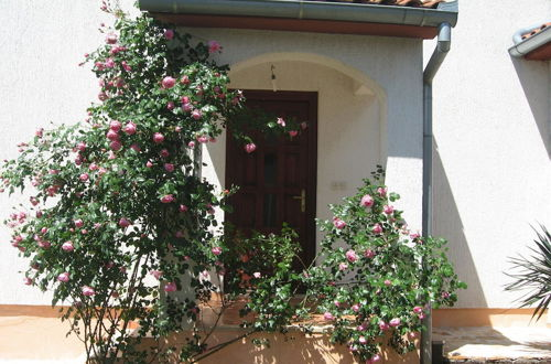 Foto 15 - Peaceful House Only 900m From the sea With Swimming Pool, Bbq, Wifi, Airco