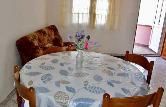 Vacation Home Seaview - Photo 8