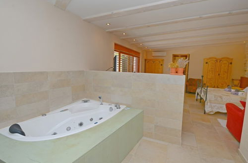 Photo 26 - Spacious Villa in Kringa Croatia With Private Pool