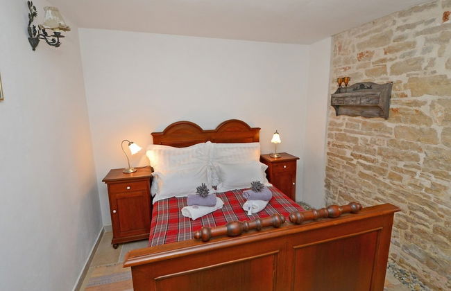 Spacious Villa in Kringa Croatia With Private Pool - Foto 15