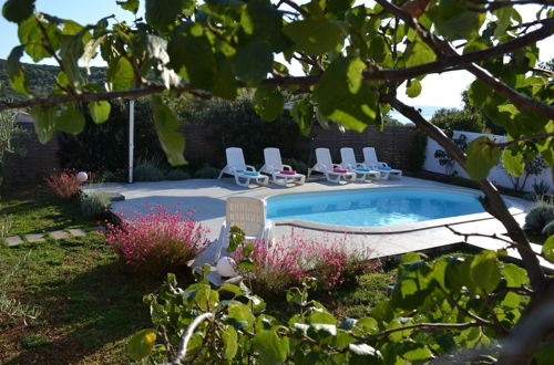 Foto 16 - Lovely Island House With Private Swimming Pool, Garden, Bbq, Near the Sea