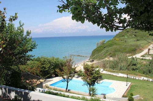 Foto 20 - Spacious Villa on Sea in Corfu