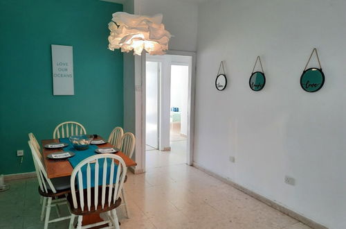 Photo 11 - Sea-Esta Seaview Apartment