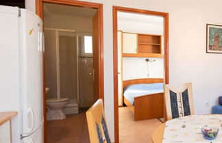 Photo 3 - 1-bedroom Apartment in Krk - Steps From the Beach