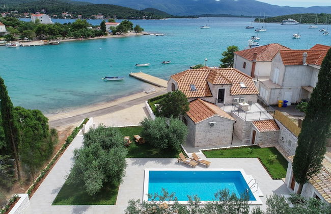 Holiday Villa Lovište Paradise - Foto 1