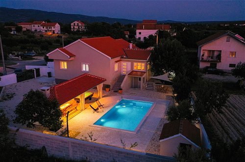 Foto 61 - Villa in Pridraga With Swimming Pool and 5-person Jacuzzi