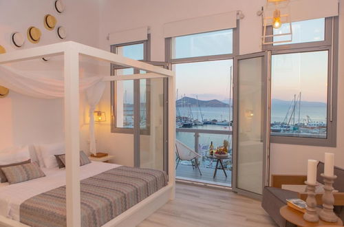 Photo 5 - Naxos Riviera Suites