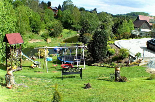 Photo 22 - Roomy Apartment in Lichtenhain With Pond