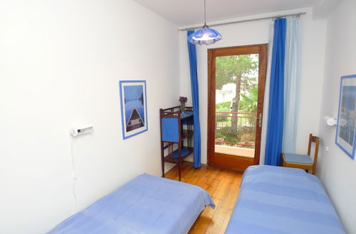 Photo 2 - Apartment for six Persons With Three Bedrooms and Internet
