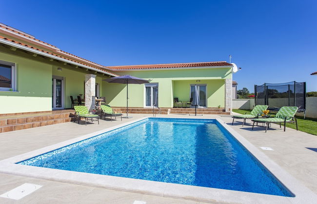 Villa in Istria With Private Pool & Near Pula - Foto 26
