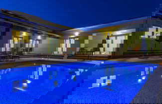 Foto 1 - Villa in Istria With Private Pool & Near Pula