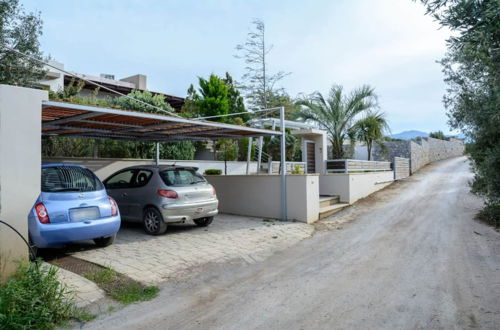 Photo 19 - Green Luxury Villa Near The Sea