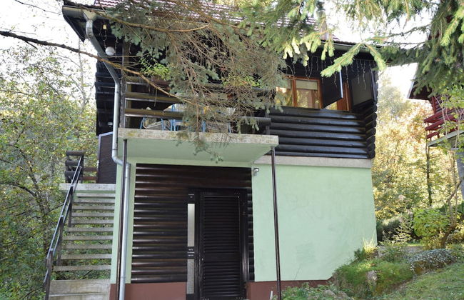 Restful Holiday Home in Vrbovsko - Foto 1