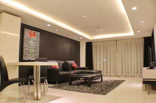 Photo 38 - Nova Suites Pattaya by Compass Hospitality