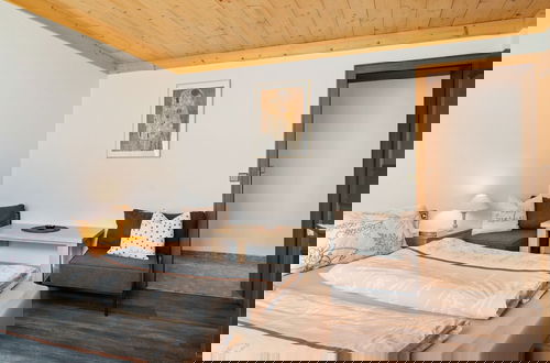 Foto 2 - Cosy Apartment in Muhlbach With Balcony