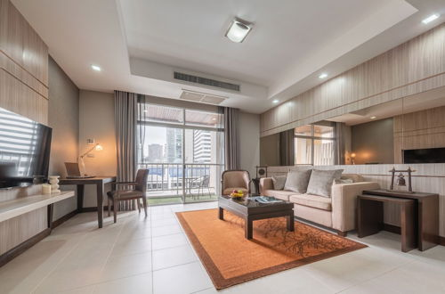 Photo 46 - Grand Asoke Suites Boutique Residence